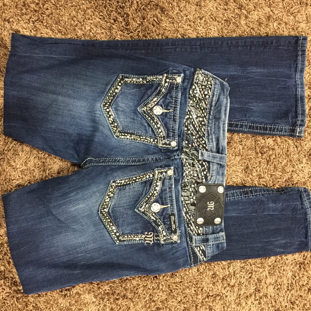 Miss Me Bootcut Size 26